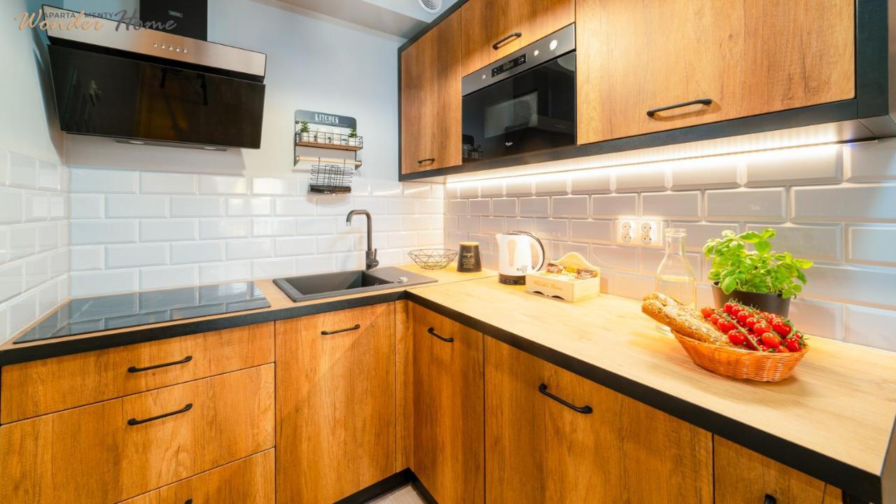 Apartment Wonder - Polozone Blisko Deptaka, Licznych Restauracji I Sklepow *